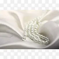 丝绸与珍珠