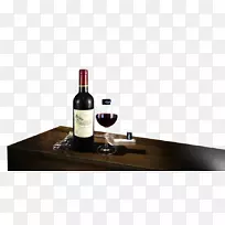 红葡萄酒利口酒瓶-桌面上的葡萄酒