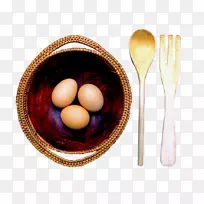 早餐鸡蛋-土壤中的三个鸡蛋