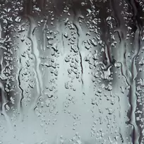 窗框雨滴玻璃雨