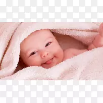 婴儿暴躁的婴儿牙齿微笑-婴儿
