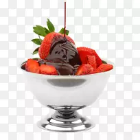草莓奶热巧克力冰淇淋沙拉