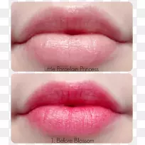 唇膏，唇彩-玫瑰色的嘴唇和洁白的牙齿