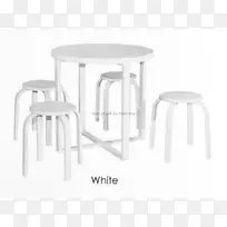 桌子塑料椅子