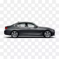 2018年宝马320 i xDrive轿车2018年BMW 330 i xDrive轿车宝马视觉连接驱动豪华车雨点落在镜子上