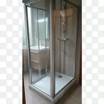 淋浴器性能角玻璃牢不可破-淋浴器