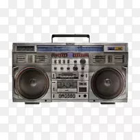 繁荣箱项目：机器，音乐，和城市地下1980年代的小型盒式收音机。