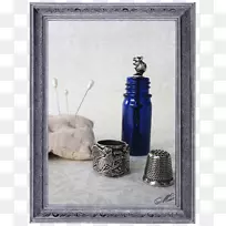 玻璃瓶静物摄影钴蓝玻璃