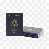 蓝色叠起来的美国护照实物