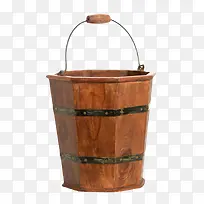 深棕色容器铆钉固定的空木桶实物