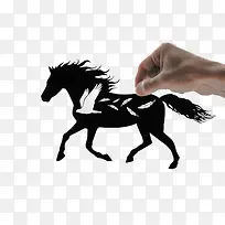 手中的马创意剪纸艺术