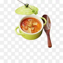 绿色砂锅盛放的鲜美罗宋汤