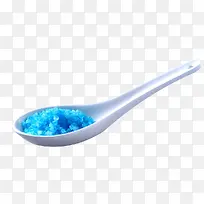 勺子里的蓝色晶盐