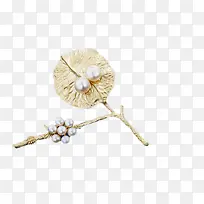 静风格花枝满露淡水珍珠胸针
