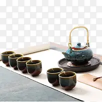 茶壶和茶杯套装日式