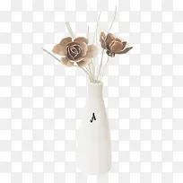 白瓷瓶插花