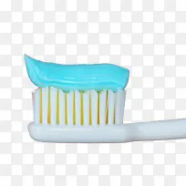 塑料牙刷牙膏