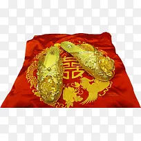 矢量婚礼金鞋