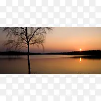 夕阳湖水背景