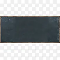 未擦干净的教室黑板