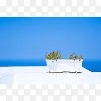 蓝色天空爱琴海边高清摄影图